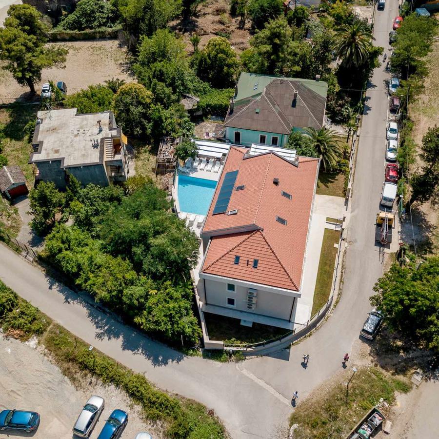 Apartmani Luka メリネ エクステリア 写真