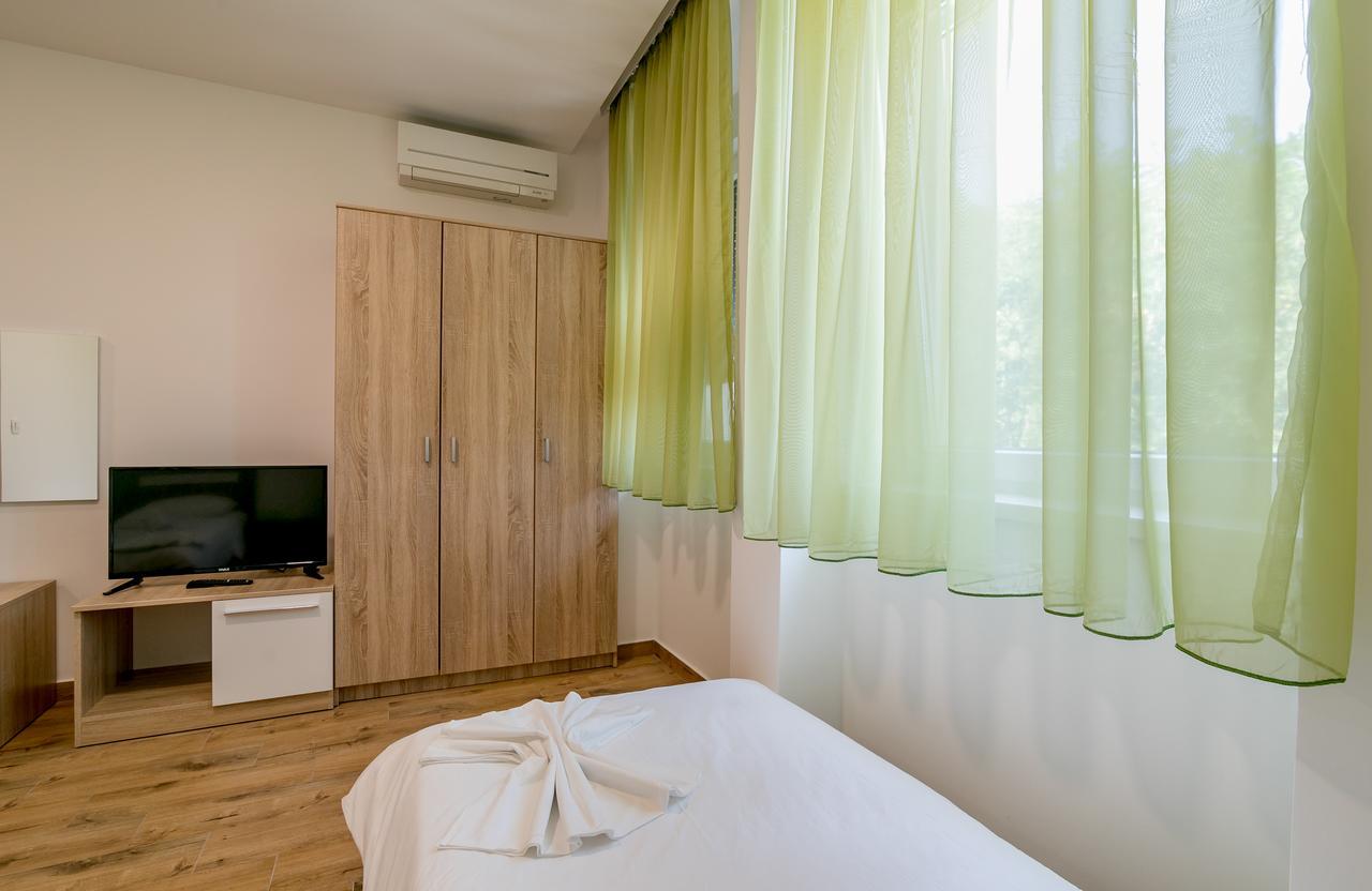 Apartmani Luka メリネ エクステリア 写真